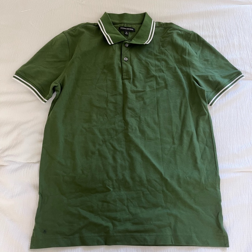Banana Republic Dark Green Polo With White Lines On The Collar Men Size M